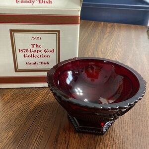 Avon 1876 Cape Cod Collection deep red glass candy dish